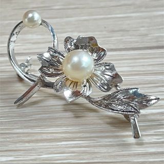 【美品 silver】真珠7mm お花 ブローチ(ブローチ/コサージュ)