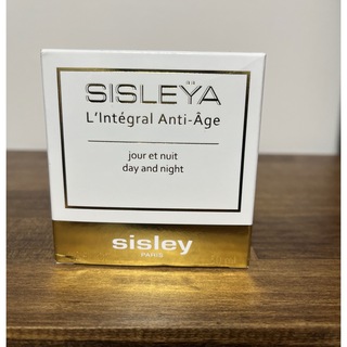 シスレー(Sisley)の新品未開封　シスレイヤ　インテグラル　アンチエイジング　デイアンドナイトクリーム(フェイスクリーム)