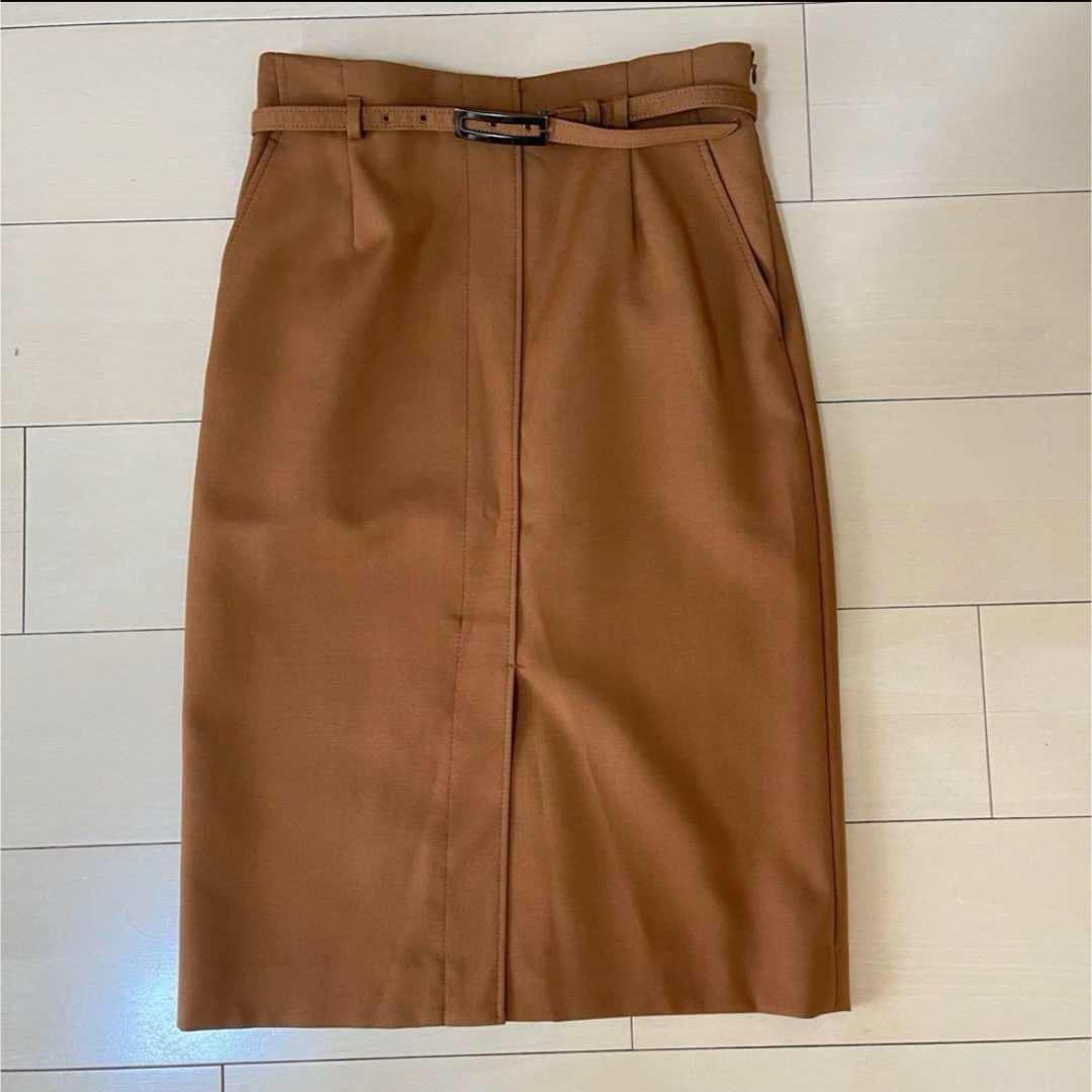 BOSCH(ボッシュ)のBOSCH スカート ブラウン レディースのスカート(ひざ丈スカート)の商品写真