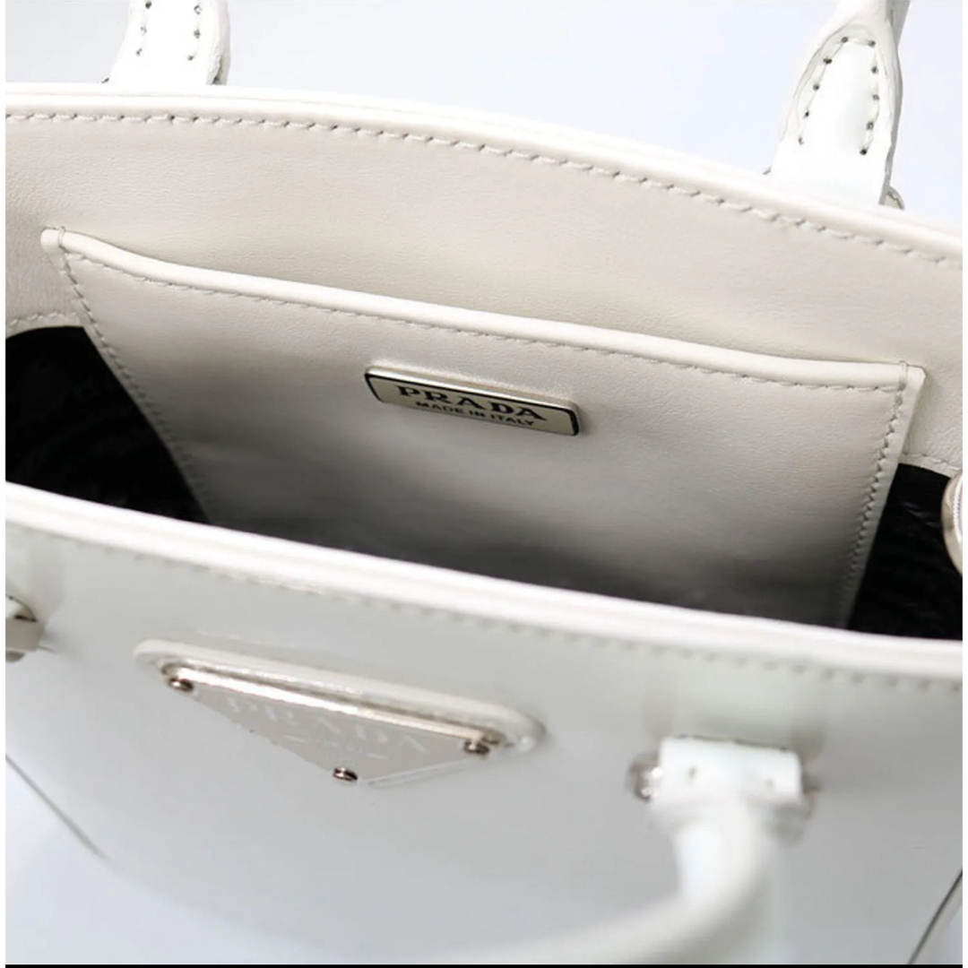 PRADA(プラダ)のプラダ トライアングルロゴ 2WAYミニトートバッグ  レディースのバッグ(ショルダーバッグ)の商品写真