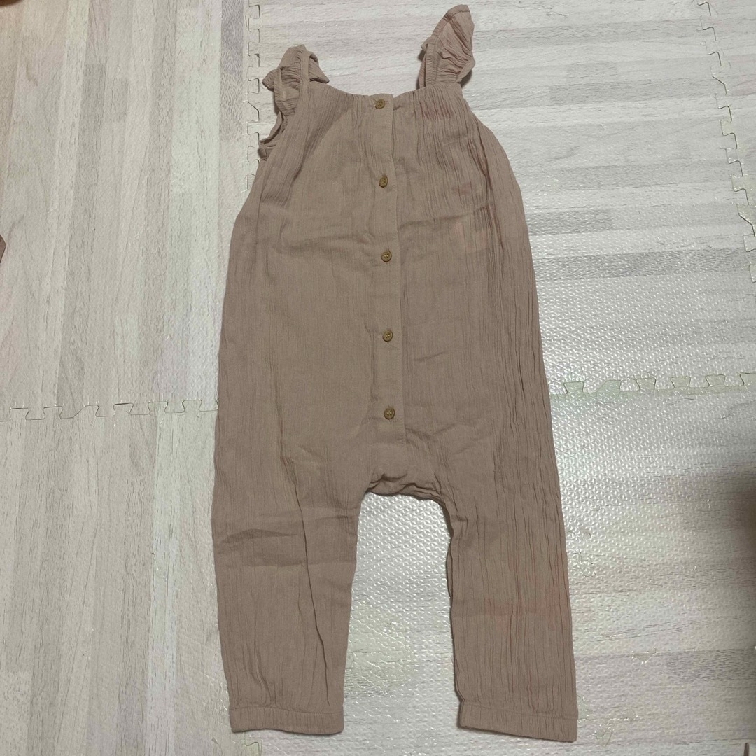 H&M(エイチアンドエム)の［80センチ］子供服サロペット キッズ/ベビー/マタニティのベビー服(~85cm)(ワンピース)の商品写真
