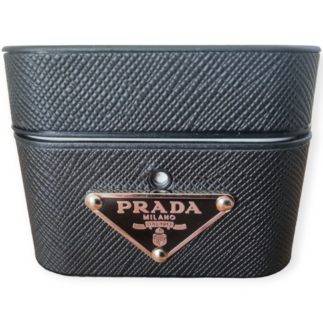 PRADA(プラダ)のPRADA プラダ　airpods　ケース スマホ/家電/カメラのオーディオ機器(ヘッドフォン/イヤフォン)の商品写真