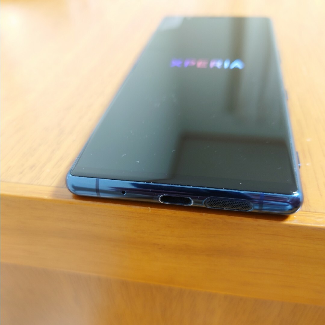 SONY(ソニー)のSONY Xperia 5 SO-01M 本体のみ ブルー docomo スマホ/家電/カメラのスマートフォン/携帯電話(スマートフォン本体)の商品写真