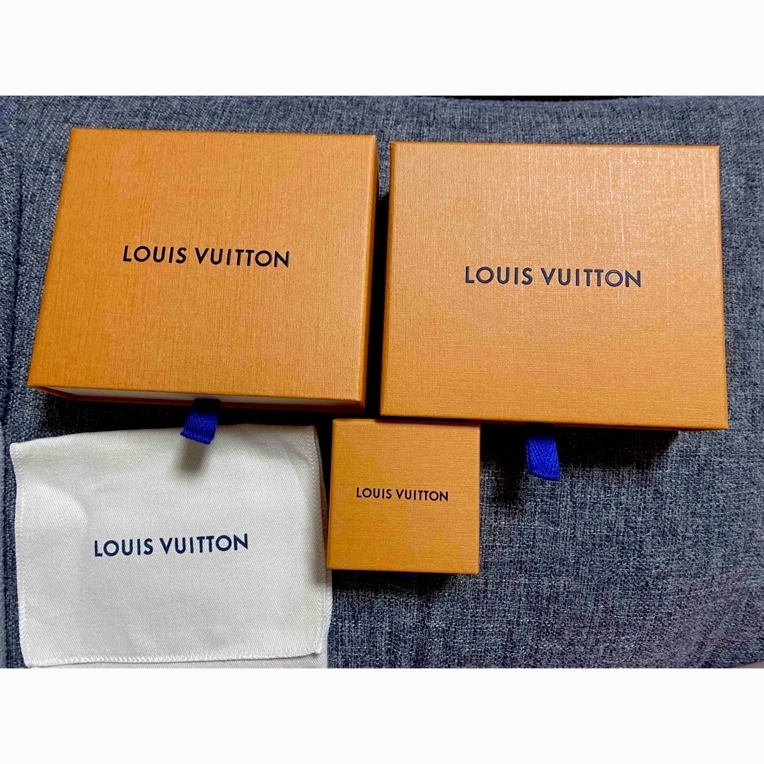 LOUIS VUITTON(ルイヴィトン)のヴィトン箱&袋 バラ売り可 レディースのバッグ(ショップ袋)の商品写真