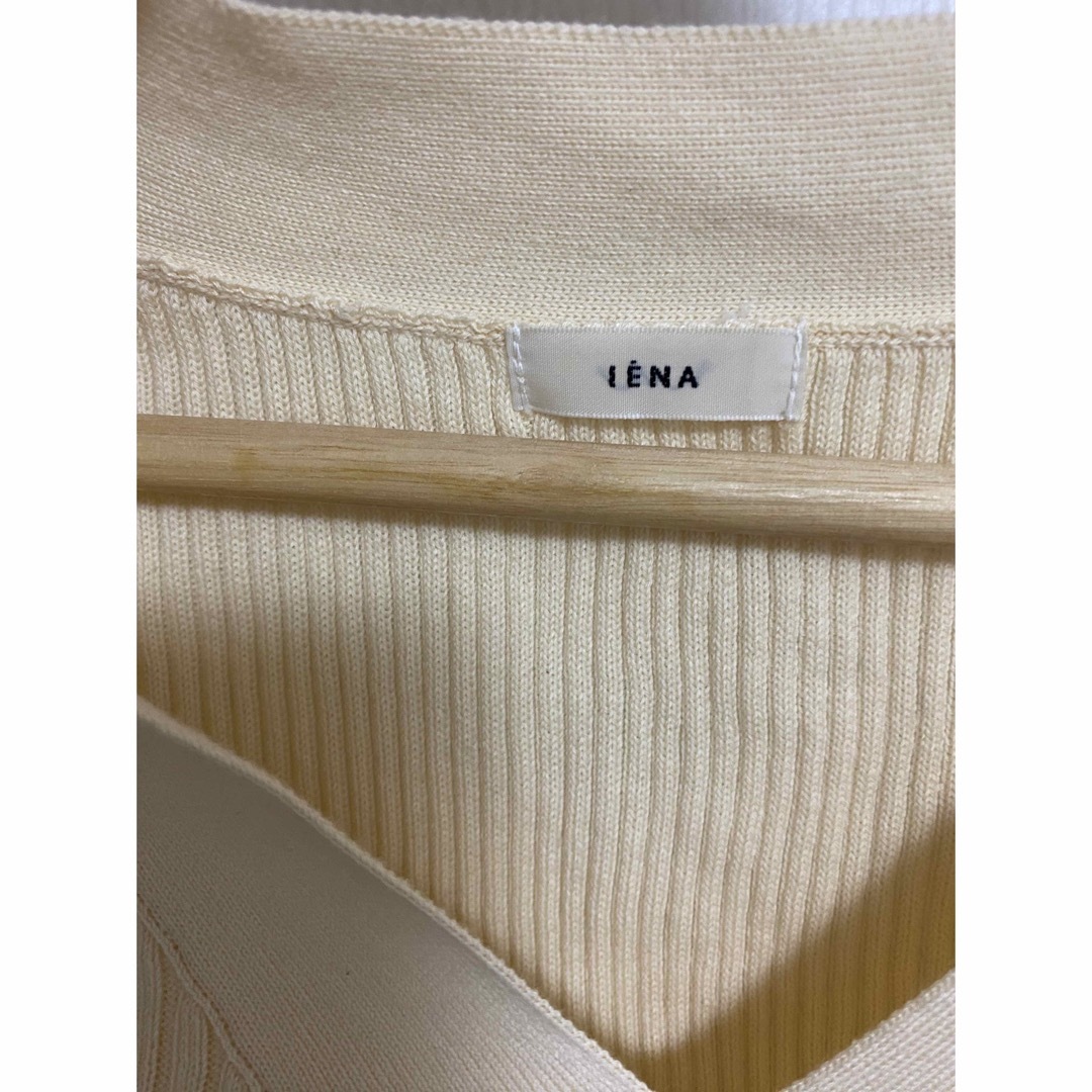 IENA(イエナ)のIENA Ｖネックリブニット レディースのトップス(ニット/セーター)の商品写真