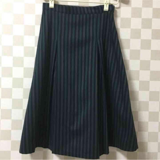 VANQUISH(ヴァンキッシュ)のミモレ丈スカート レディースのスカート(ひざ丈スカート)の商品写真