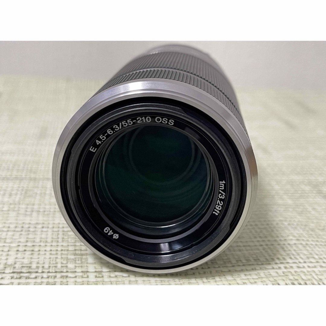 SONY(ソニー)のSONY望遠ズームレンズE55-210mm OSS [SEL55210S] スマホ/家電/カメラのカメラ(レンズ(ズーム))の商品写真