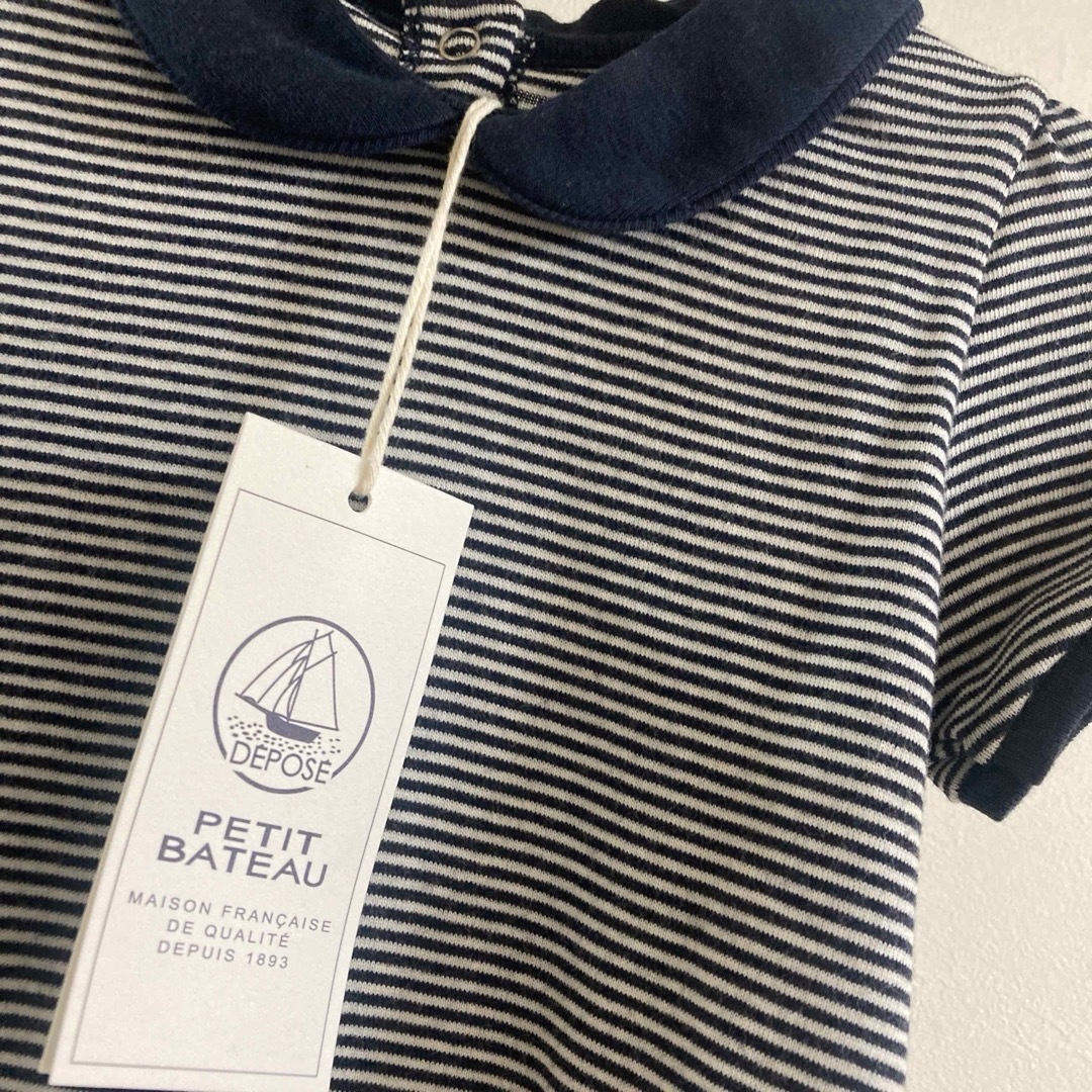 PETIT BATEAU(プチバトー)の新品　プチバトー70.75 ☺︎襟付きボーダーワンピ　ラルフ、ファミリア好き キッズ/ベビー/マタニティのベビー服(~85cm)(ワンピース)の商品写真
