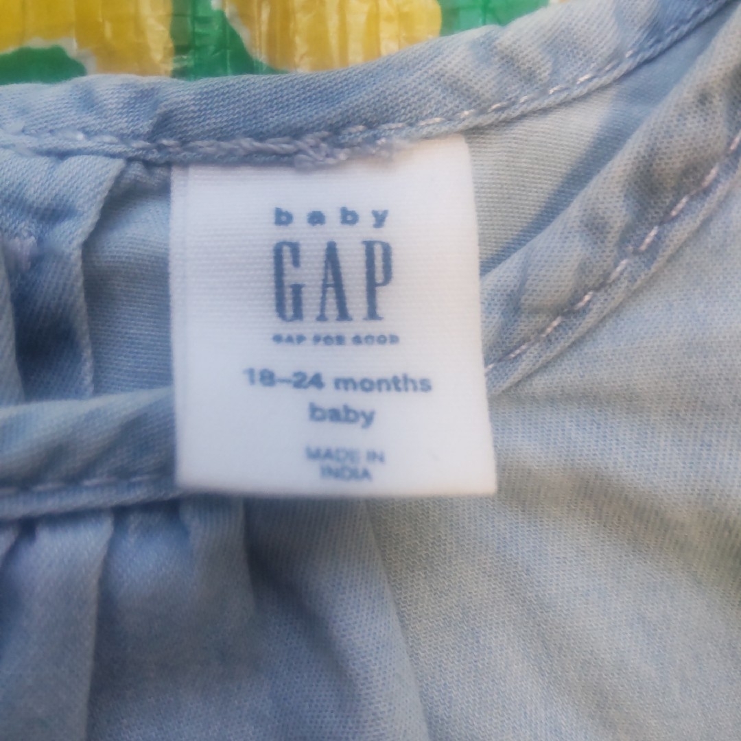 babyGAP(ベビーギャップ)のブラウス 90 baby GAP ベビー ギャップ 水色 長袖 ブルー キッズ/ベビー/マタニティのキッズ服女の子用(90cm~)(ブラウス)の商品写真