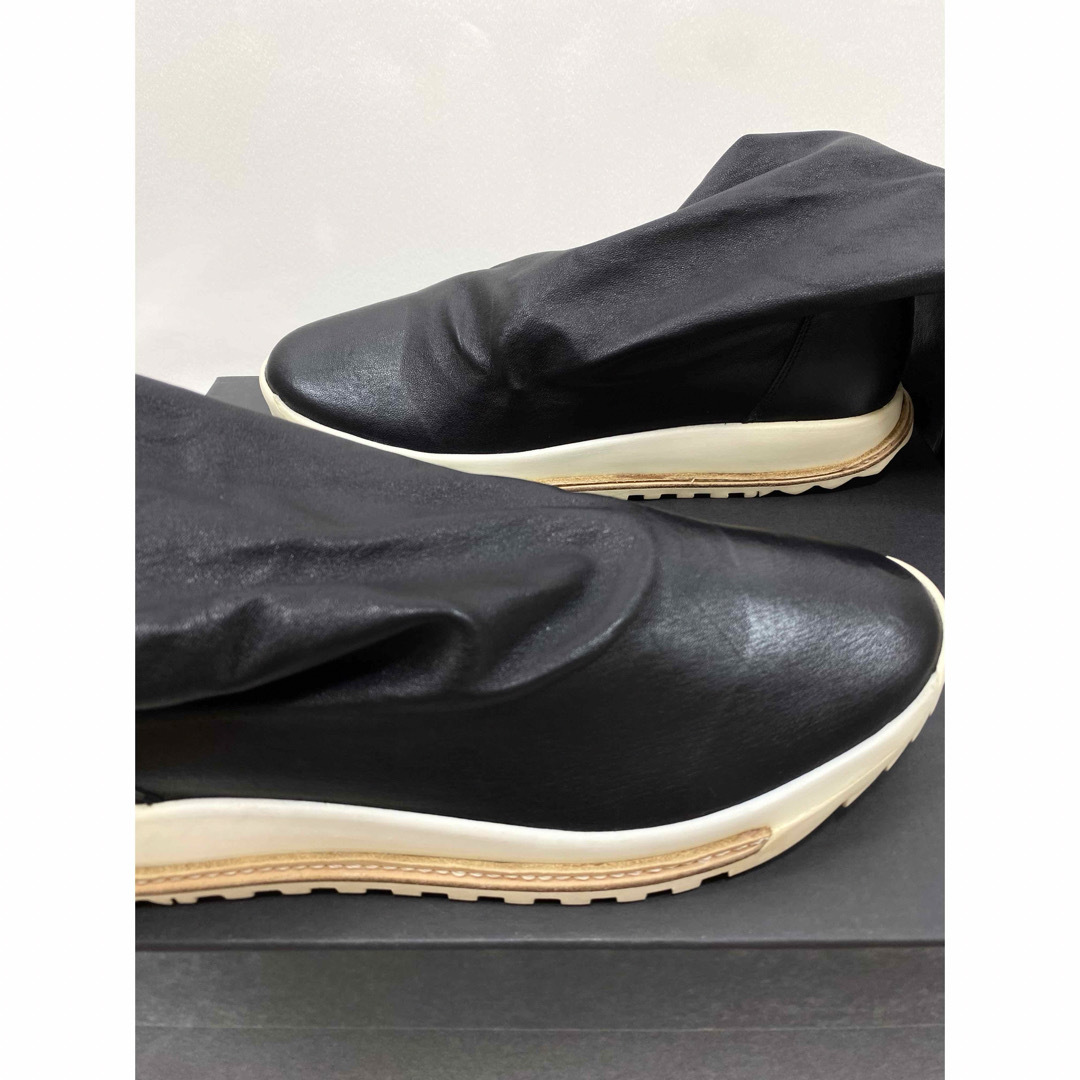 Rick Owens(リックオウエンス)の新古 RICK OWENS ソックスニーカー ブラック 41 レザー ソックス メンズの靴/シューズ(スニーカー)の商品写真