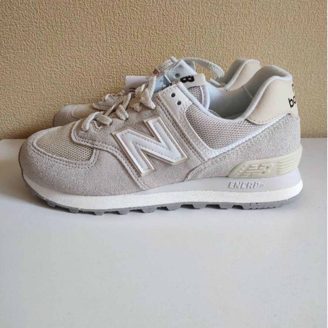 New Balance(ニューバランス)の【新品】ニューバランス U574FOG オフホワイト 27cm メンズの靴/シューズ(スニーカー)の商品写真