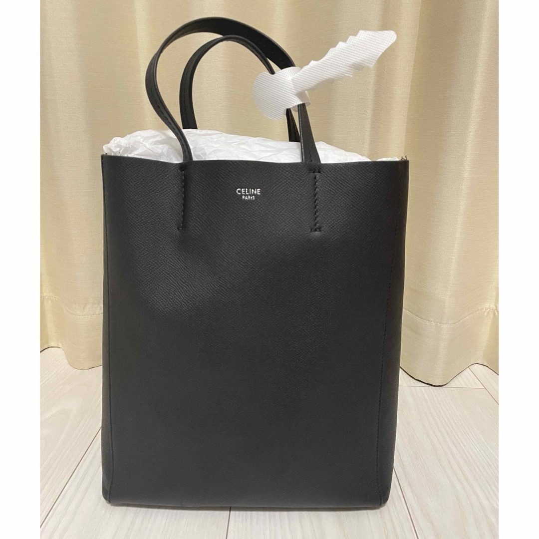 celine(セリーヌ)のセリーヌ　スモールカバ　ブラック レディースのバッグ(ハンドバッグ)の商品写真