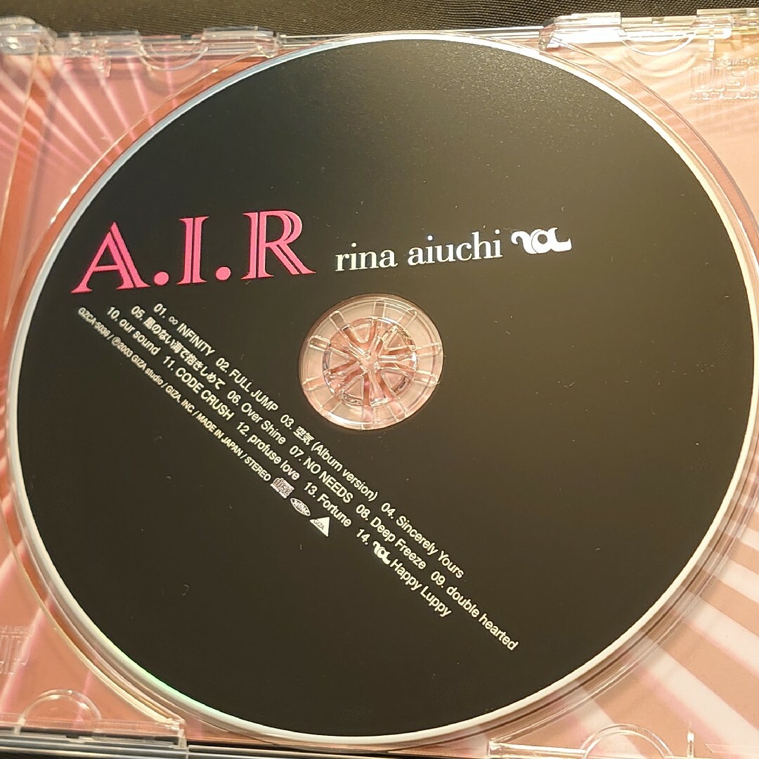 A．I．R 愛内里菜 中古 CD 発売時パッケージ エンタメ/ホビーのCD(ポップス/ロック(邦楽))の商品写真