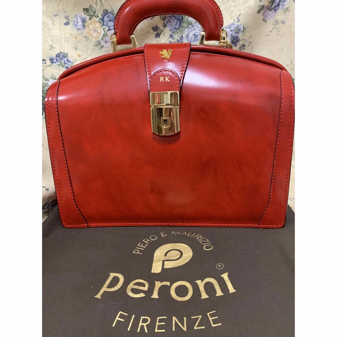 Peroni(ペローニ)のPERONI オーダーメイド　バッグ　イニシャル付き レディースのバッグ(ハンドバッグ)の商品写真