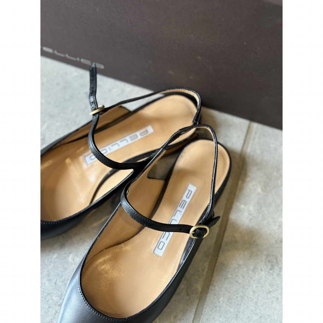 PELLICO(ペリーコ)の未使用】PELLICOペリーコ黒ブラックフラットシューズ36 レディースの靴/シューズ(ハイヒール/パンプス)の商品写真