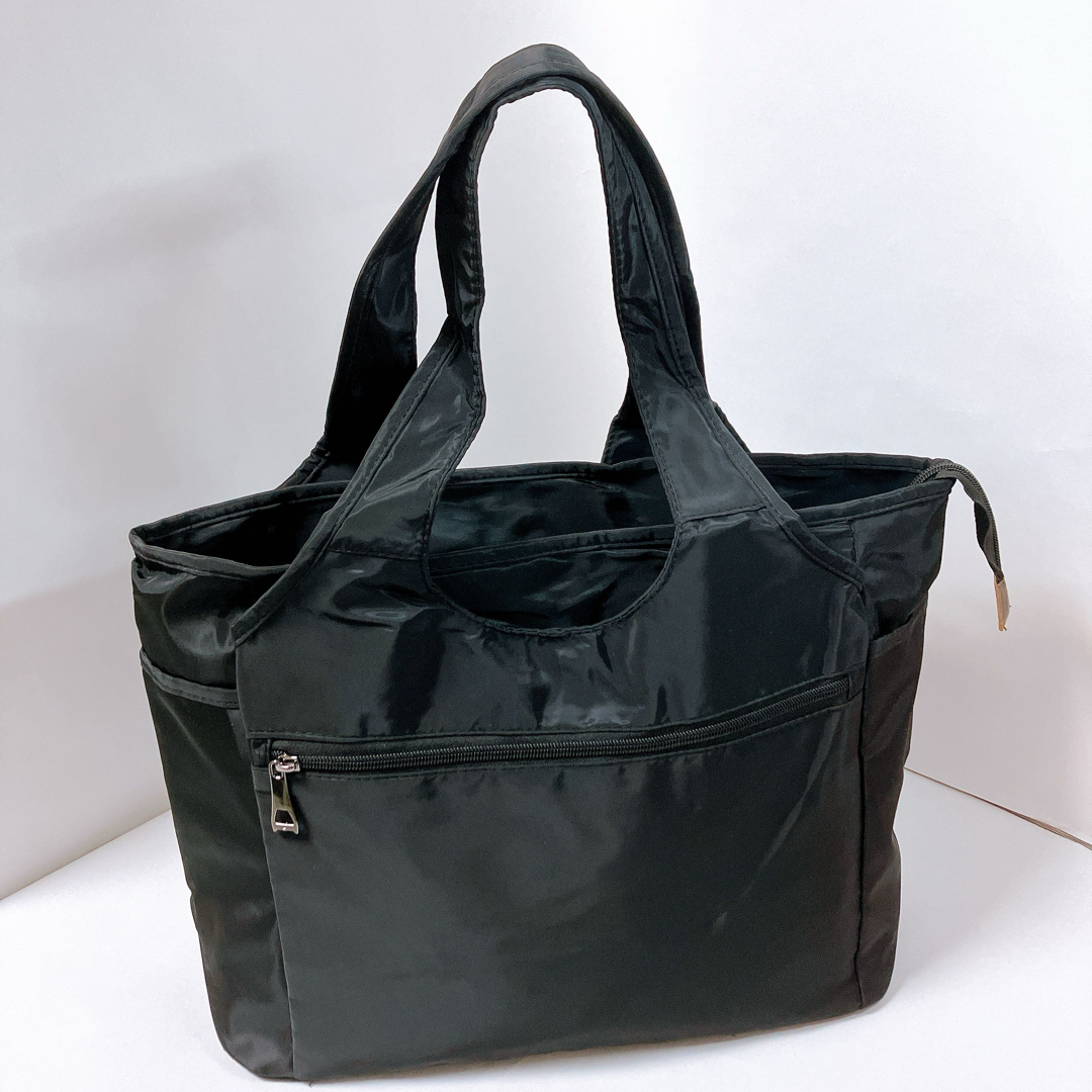 軽量 トートバッグ A4 大容量 ナイロン マザーズバッグ 黒 肩掛け レディースのバッグ(トートバッグ)の商品写真