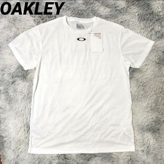 オークリー(Oakley)の新品タグ付き OAKLEY センターロゴ プリント Tシャツ テック archi(Tシャツ/カットソー(半袖/袖なし))