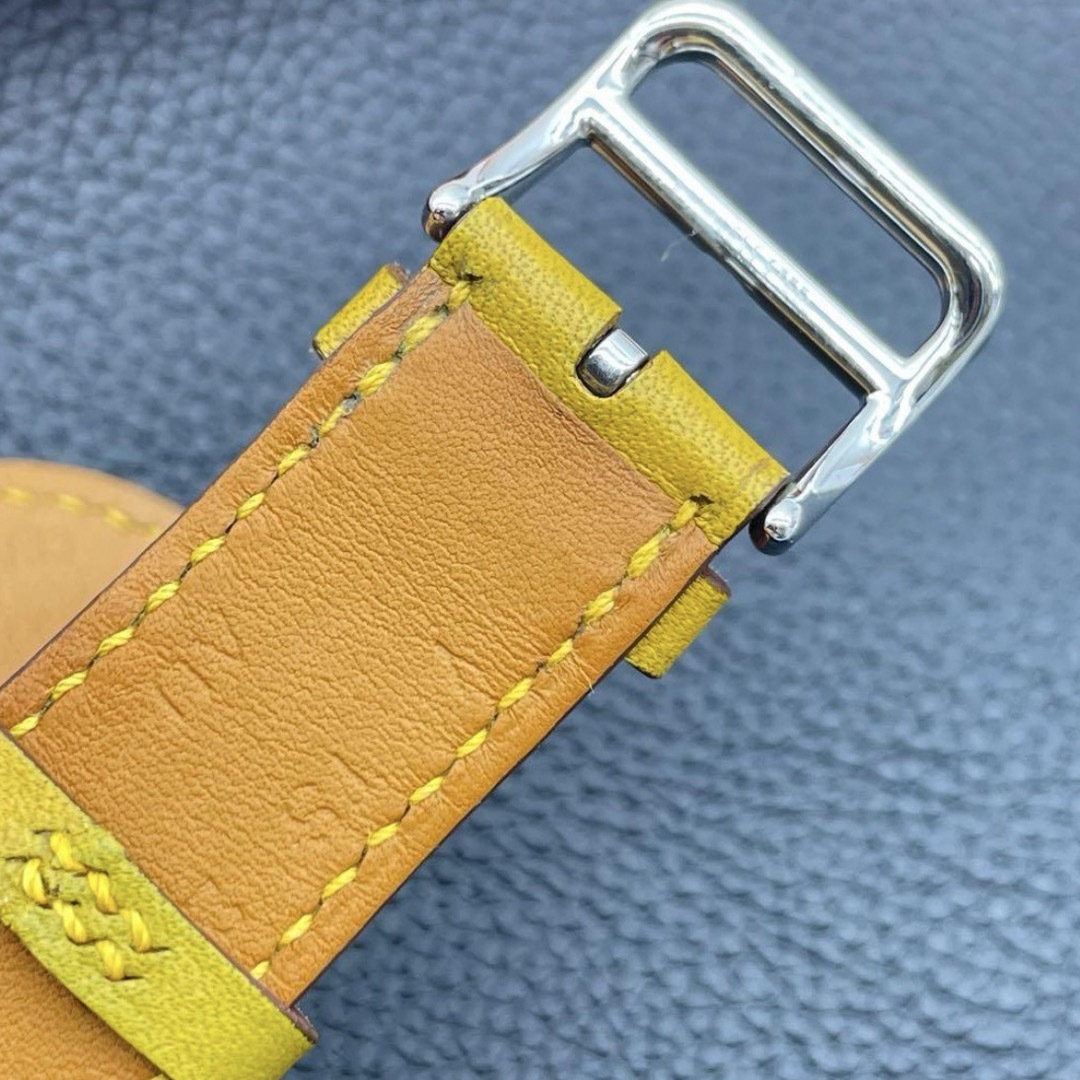 Apple(アップル)の1315 Apple Watch エルメス　黄色　イエロー　HERMES レディースのファッション小物(腕時計)の商品写真