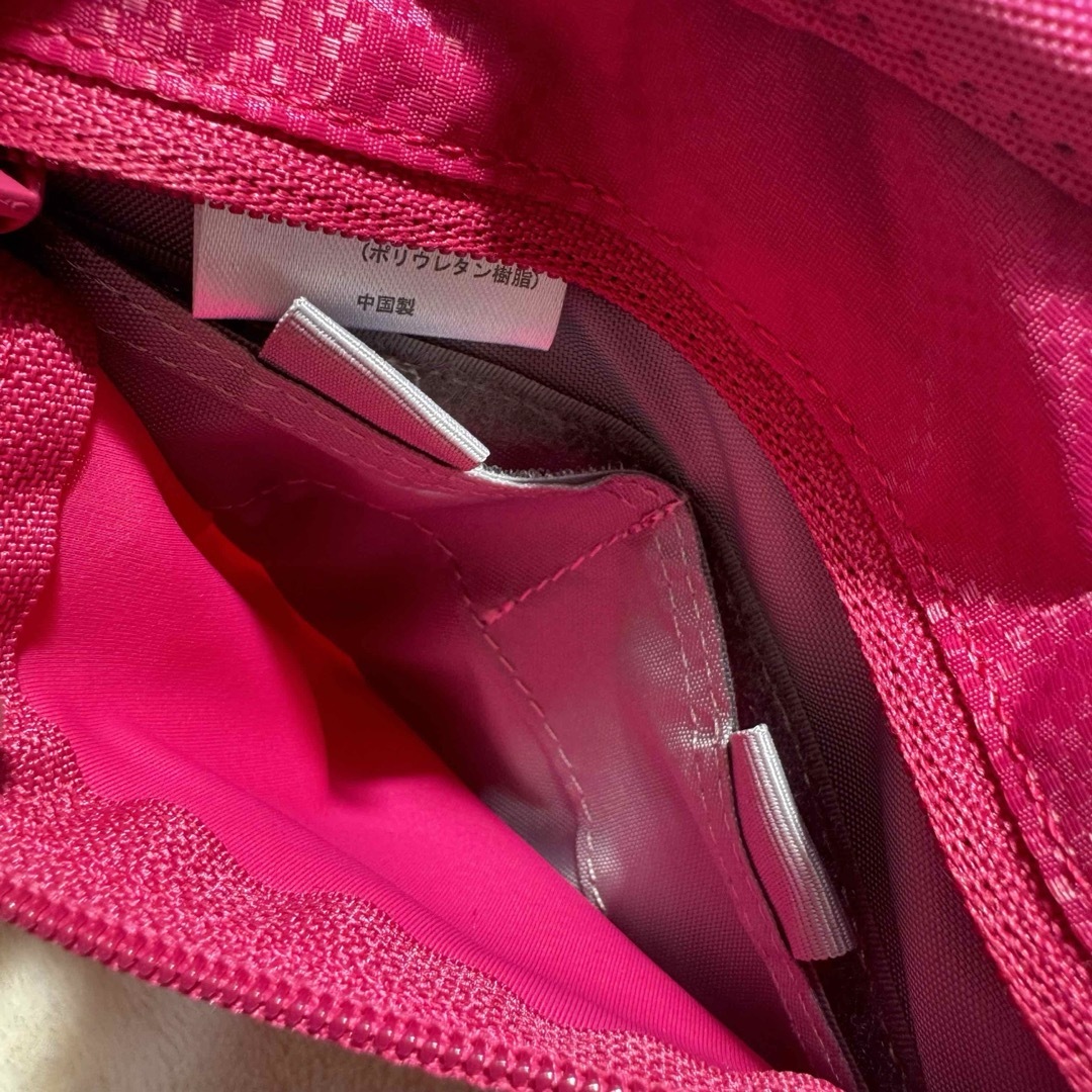 adidas(アディダス)のadidas ボディバッグ ウエストポーチ 新品未使用品 ピンク レディースのバッグ(ボディバッグ/ウエストポーチ)の商品写真