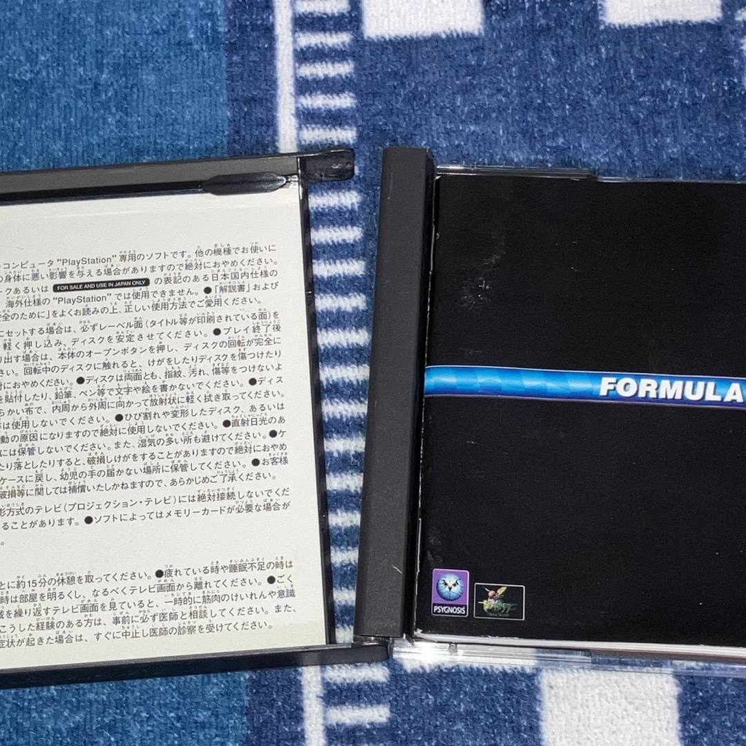 PlayStation(プレイステーション)のPS フォーミュラ・ワン97 美品 エンタメ/ホビーのゲームソフト/ゲーム機本体(家庭用ゲームソフト)の商品写真