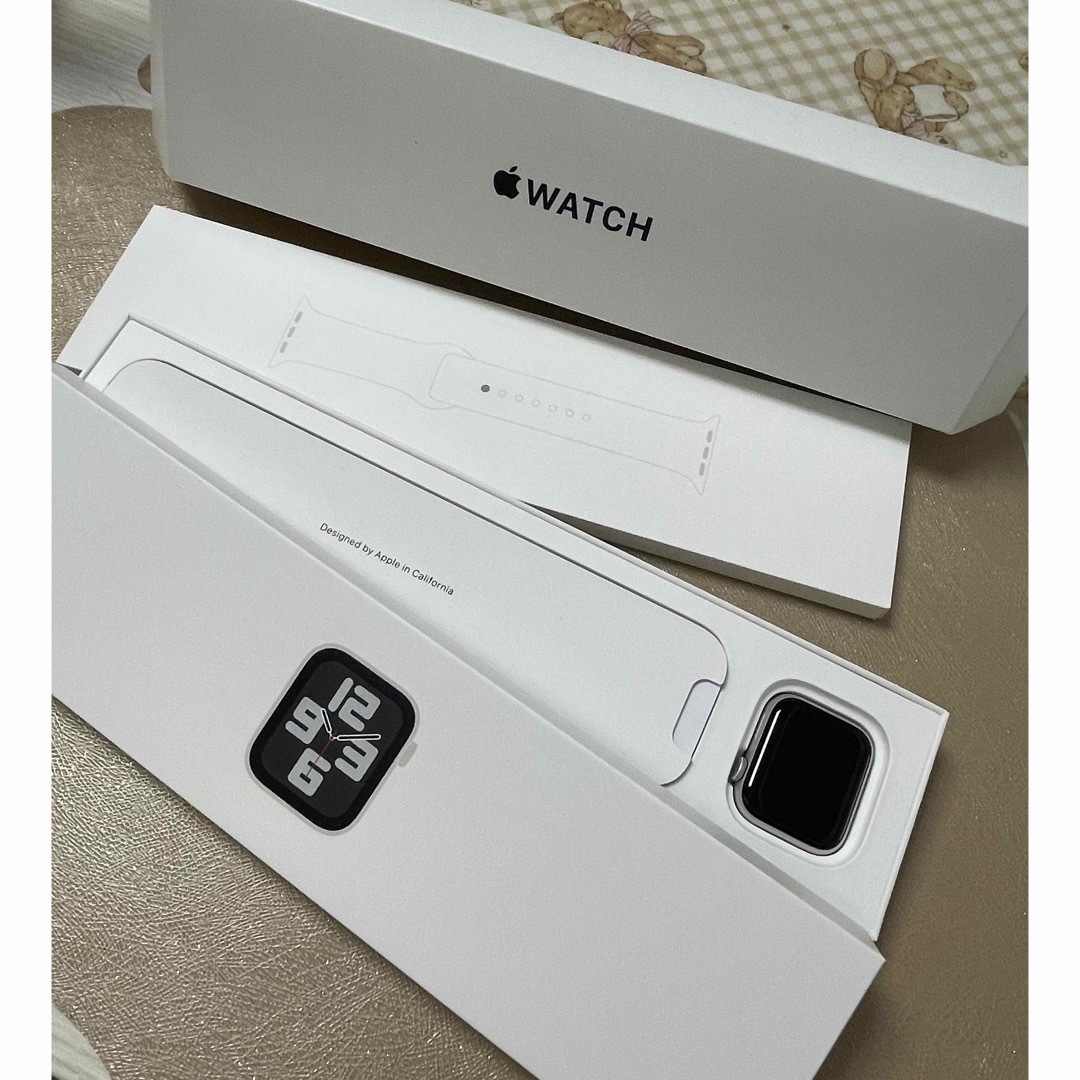 Apple Watch(アップルウォッチ)のAPPLE APPLE WATCH SE2 40 SVAL WT 202209… スマホ/家電/カメラのPC/タブレット(PC周辺機器)の商品写真