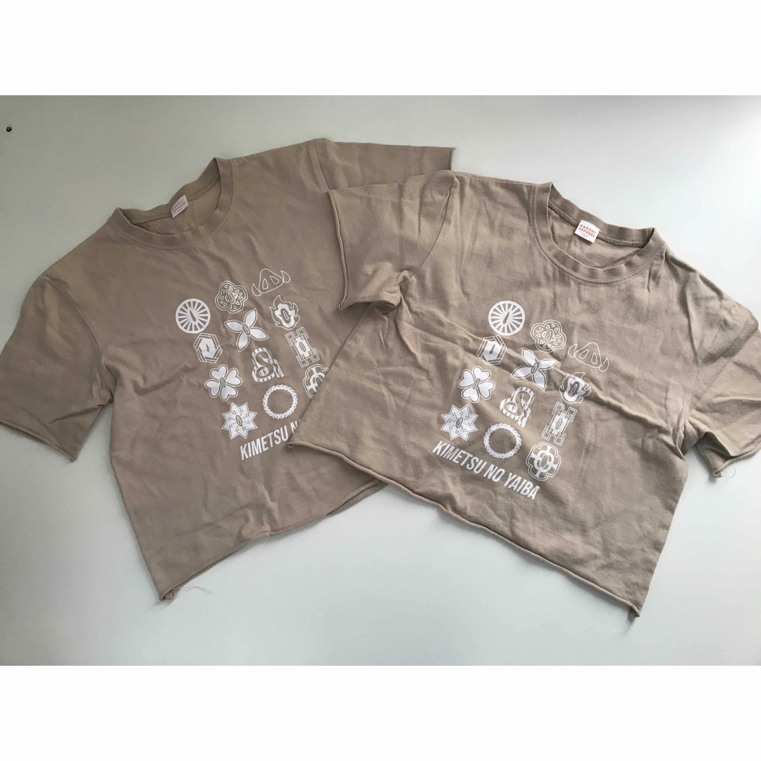 BANDAI(バンダイ)の兄弟　お揃い　Tシャツ　ベージュ　綿　鬼滅の刃　リメイク　バンダイアパレル キッズ/ベビー/マタニティのキッズ服男の子用(90cm~)(Tシャツ/カットソー)の商品写真