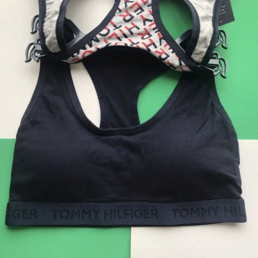 TOMMY HILFIGER(トミーヒルフィガー)のレア 新品 USA トミーヒルフィガー ブラ 2枚 M 下着 ヨガ レディースの下着/アンダーウェア(ブラ)の商品写真