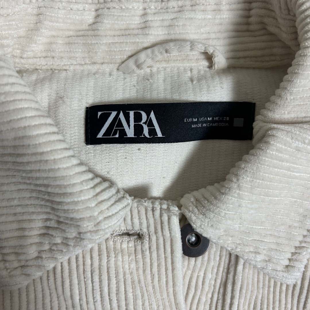 ZARA(ザラ)のZARA コーデュロイジャケット Mサイズ レディースのジャケット/アウター(テーラードジャケット)の商品写真