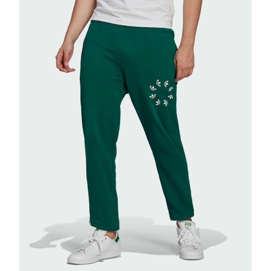 Originals（adidas）(オリジナルス)のアディダス 緑 風車トレフォイルロゴ スウェット ジャージ パンツ 男性L メンズのパンツ(その他)の商品写真