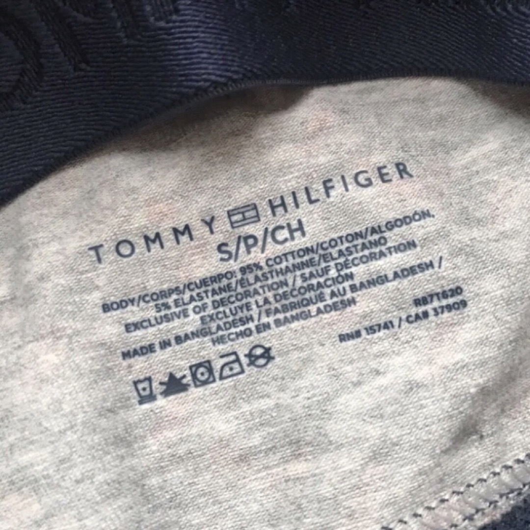 TOMMY HILFIGER(トミーヒルフィガー)のレア 新品 USA トミーヒルフィガー ブラ 2枚 S 下着 ヨガ レディースの下着/アンダーウェア(ブラ)の商品写真