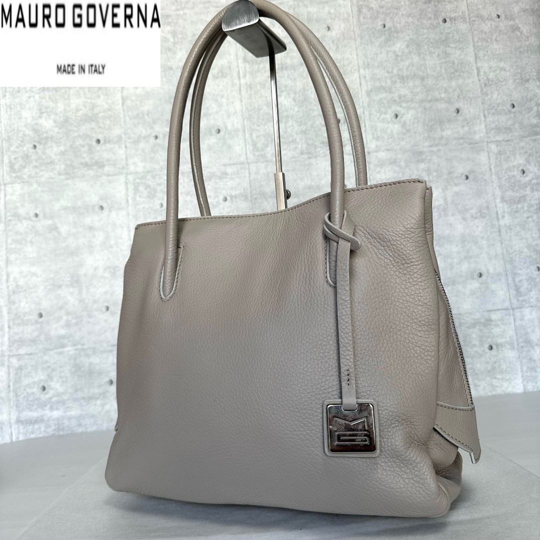 【美品】MAURO GOVERNA グレー レザー シルバー金具 ハンドバッグ レディースのバッグ(トートバッグ)の商品写真