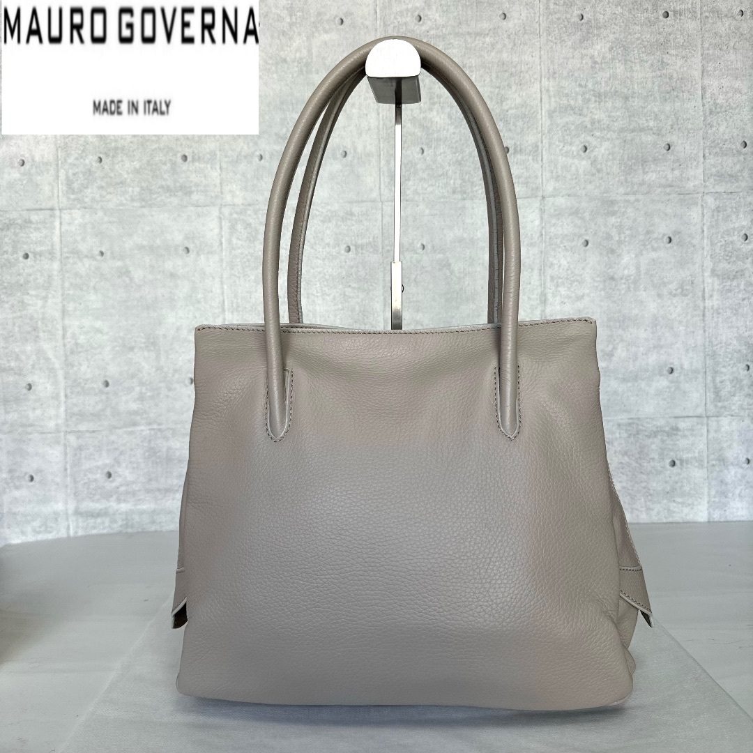 【美品】MAURO GOVERNA グレー レザー シルバー金具 ハンドバッグ レディースのバッグ(トートバッグ)の商品写真