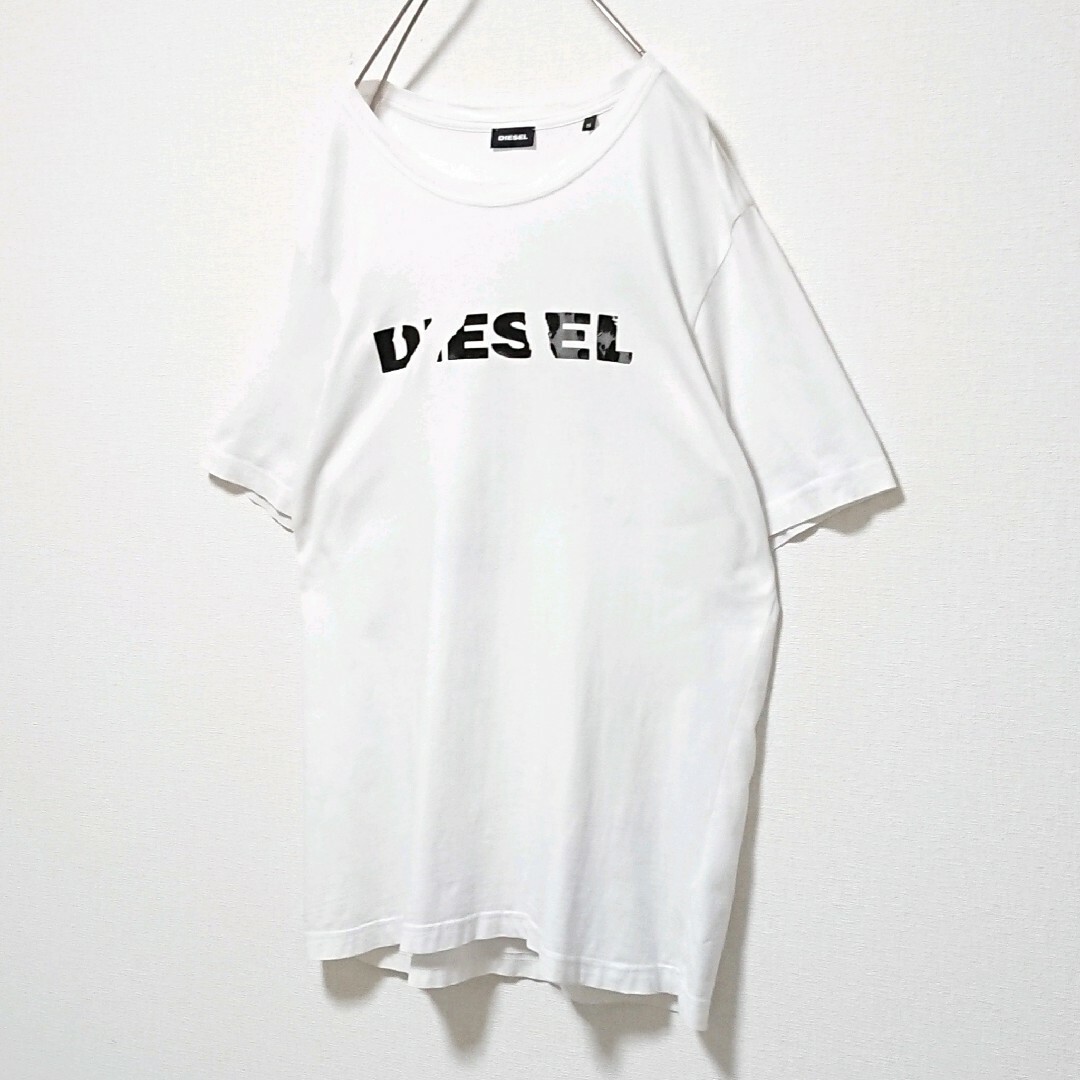 DIESEL(ディーゼル)の人気モデル ディーゼル 両面 ロゴ ホワイト オーバーサイズ 半袖 Tシャツ メンズのトップス(Tシャツ/カットソー(半袖/袖なし))の商品写真