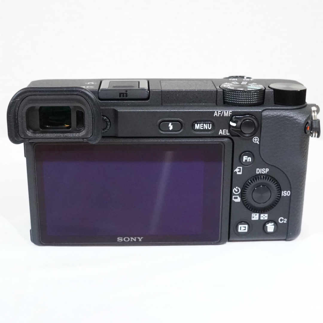 SONY(ソニー)のM.K fam様専用　SONY  α6400 E 35mm F1.8 OSS スマホ/家電/カメラのカメラ(ミラーレス一眼)の商品写真