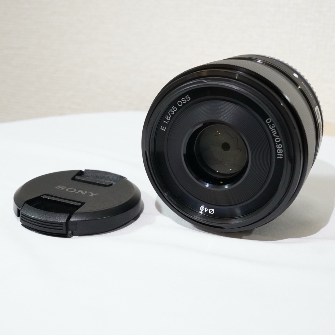 SONY(ソニー)のM.K fam様専用　SONY  α6400 E 35mm F1.8 OSS スマホ/家電/カメラのカメラ(ミラーレス一眼)の商品写真