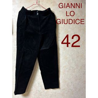 ジャンニロジュディチェ(GIANNI LO GIUDICE)のコーデュロイパンツ　黒　42(カジュアルパンツ)