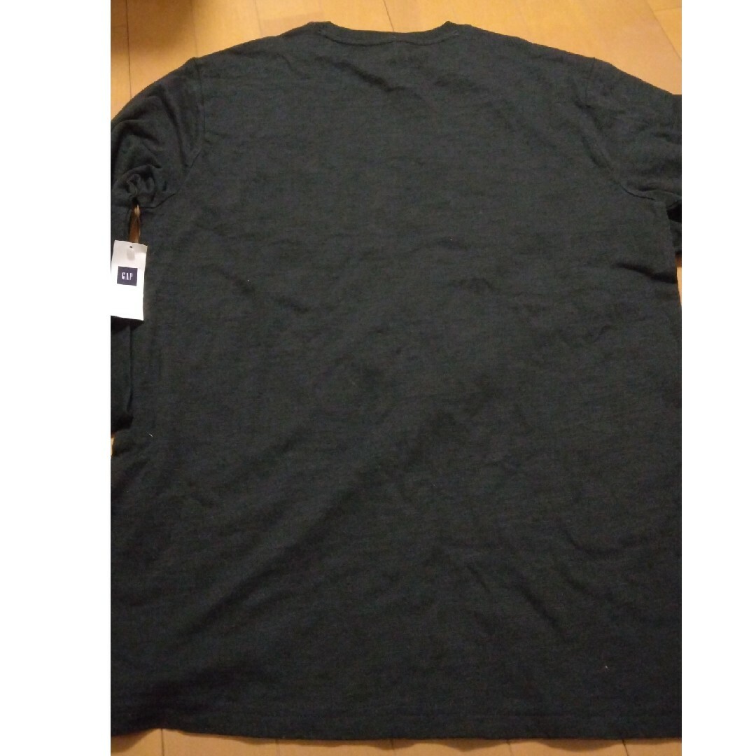 GAP(ギャップ)のGap ロングTシャツ　黒　Mサイズ 未使用 メンズのトップス(Tシャツ/カットソー(七分/長袖))の商品写真