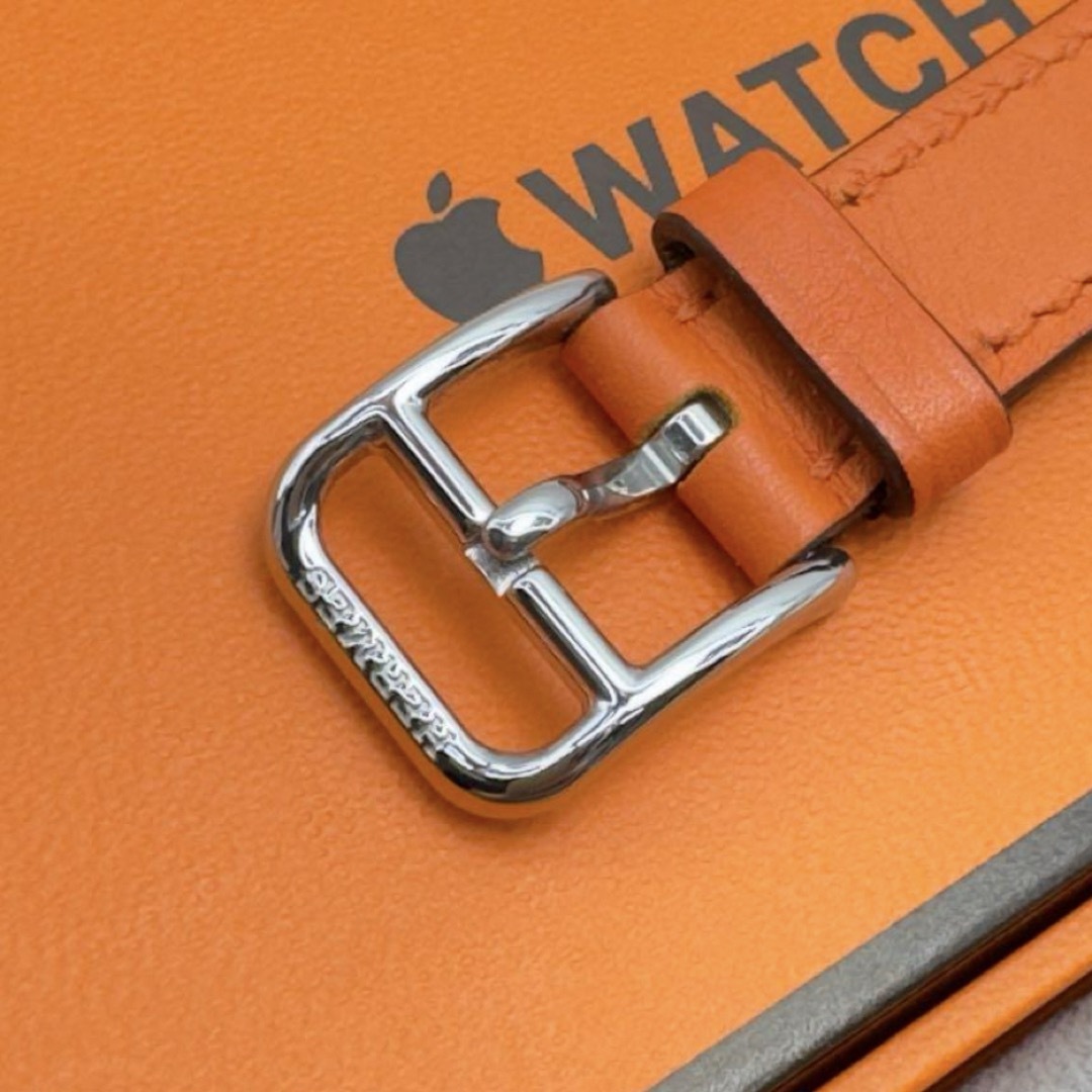 Apple(アップル)の1401 Apple Watch エルメス　オレンジ　ドゥブルトゥール　レザー レディースのファッション小物(腕時計)の商品写真