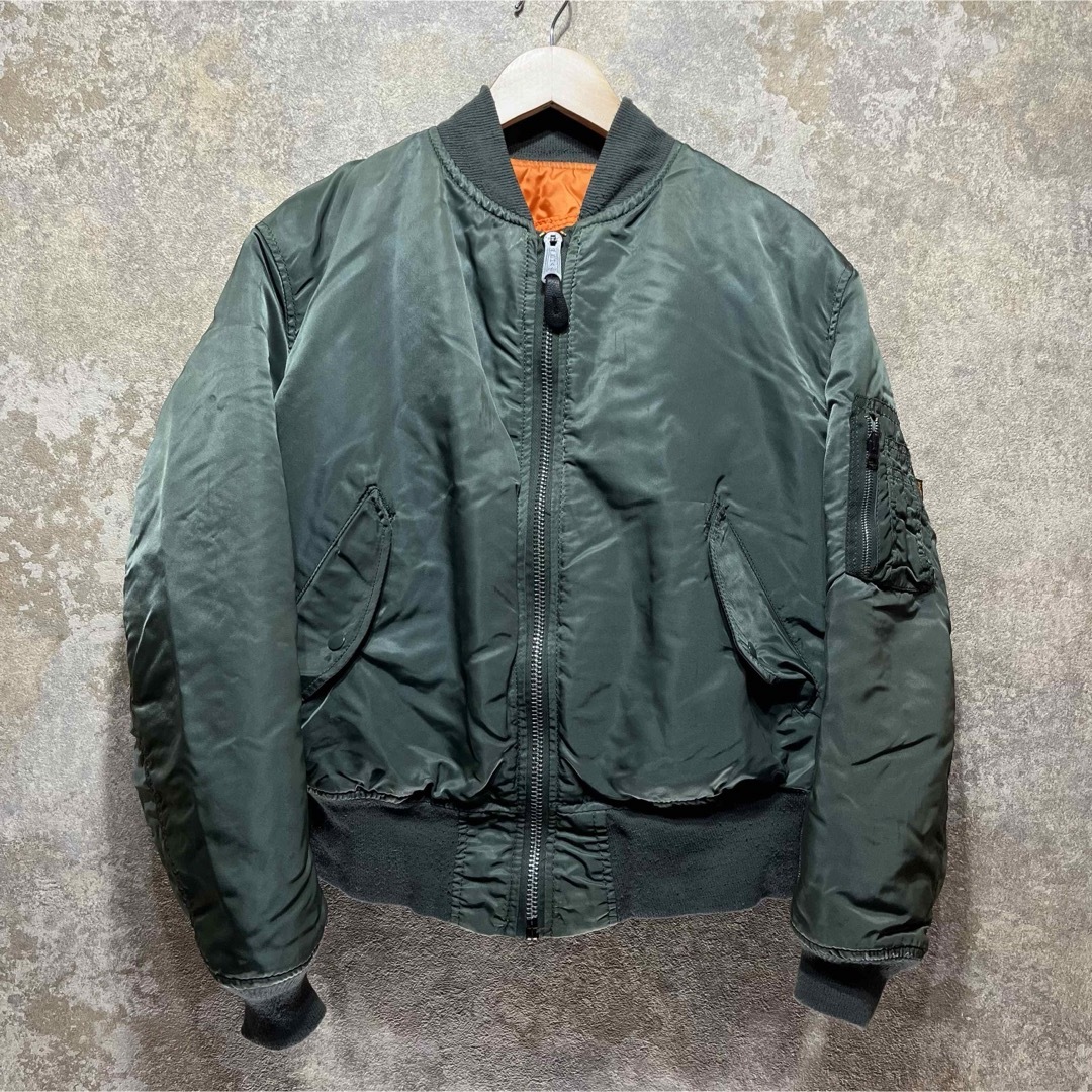 ALPHA INDUSTRIES - USA製 ALPHA INDUSTRIES フライトジャケット ALPHA INDUSTRIES - USA製 ALPHA INDUSTRIES フライトジャケット