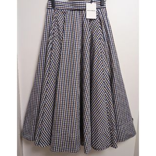 マディソンブルー(MADISONBLUE)の〚新品〛マディソンブルー TUCK CIRCULAR SK M.GINGHAM(ロングスカート)