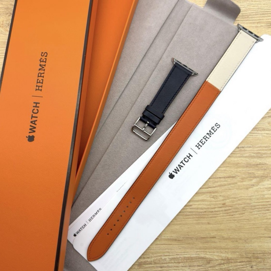 Apple(アップル)の1451 Apple Watch エルメス　インディゴ　クレ　二重　HERMES レディースのファッション小物(腕時計)の商品写真