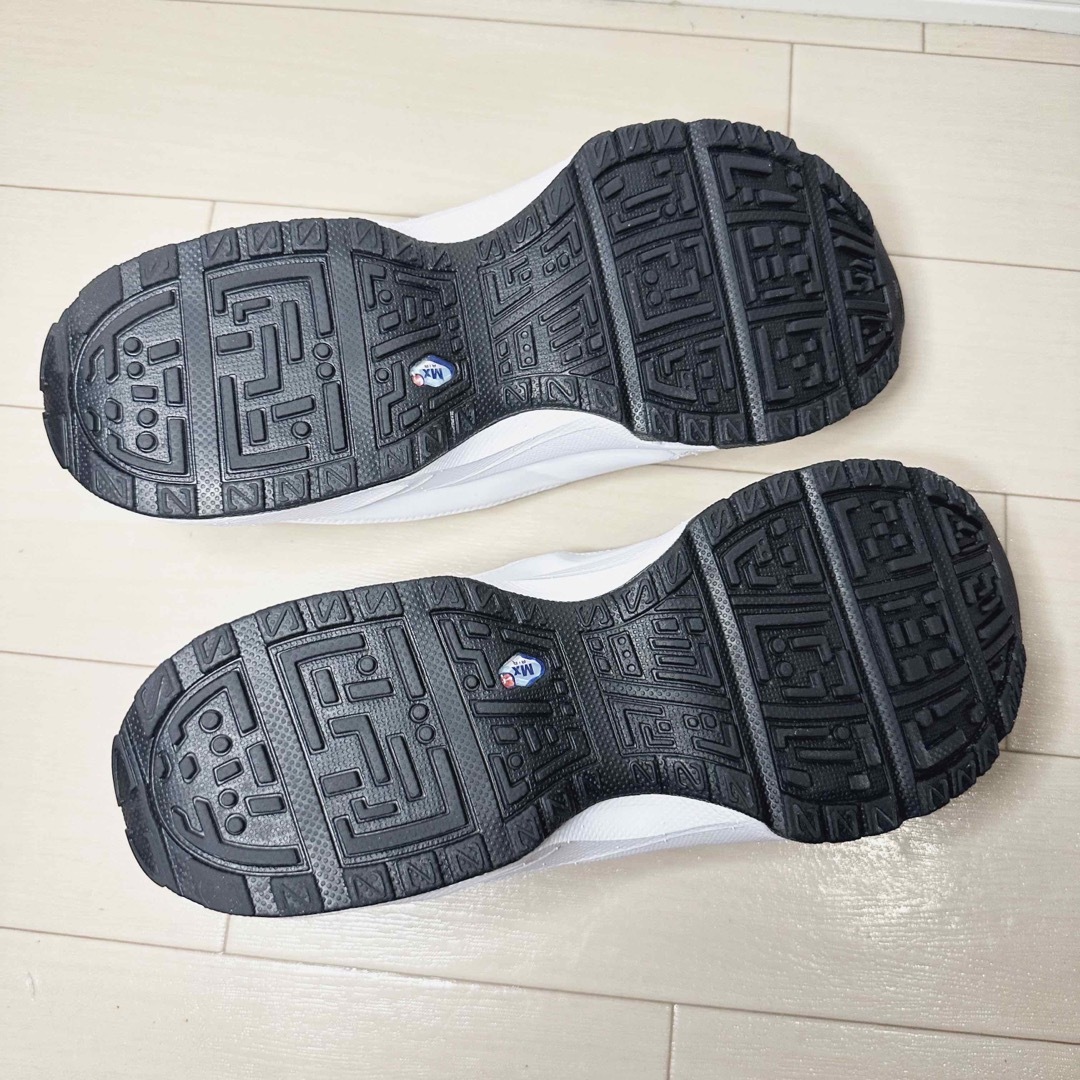 COMME des GARCONS HOMME PLUS(コムデギャルソンオムプリュス)のコムデギャルソン オムプリュス × ナイキ エアサンダーマックスSP 28cm メンズの靴/シューズ(スニーカー)の商品写真