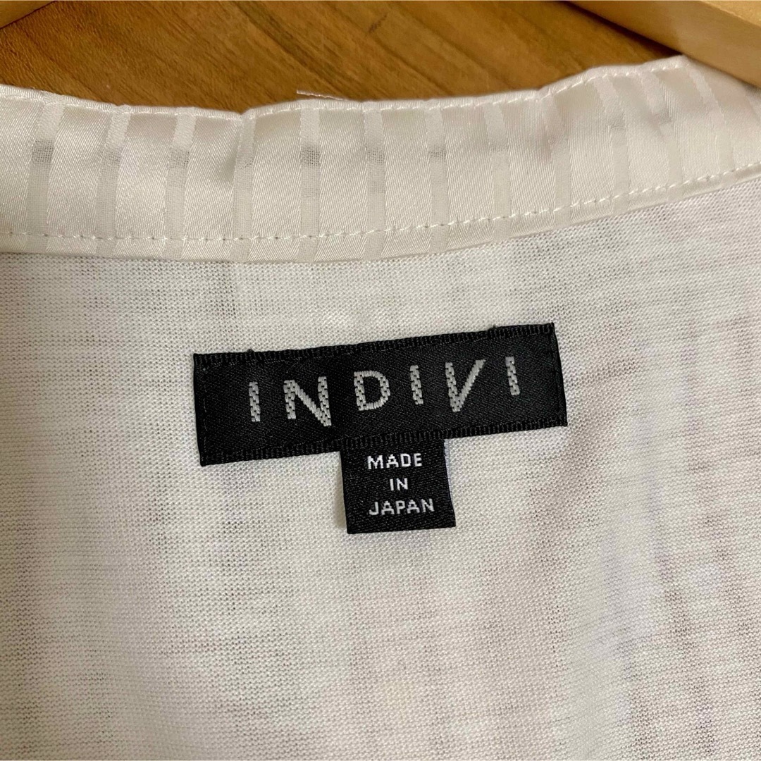 INDIVI(インディヴィ)の【INDIVI】サテンストライプブラウス レディースのトップス(シャツ/ブラウス(長袖/七分))の商品写真