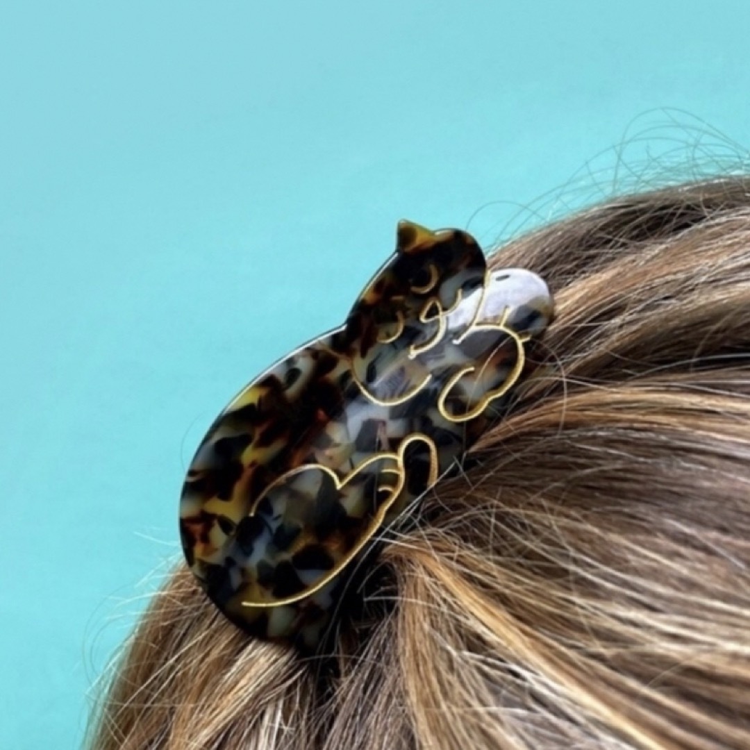 Tortoiseshell Cat Hair Claw 猫　ねこ　ヘアクリップ レディースのヘアアクセサリー(バレッタ/ヘアクリップ)の商品写真