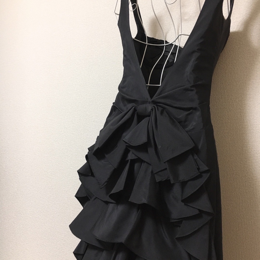 MOSCHINO(モスキーノ)のMOSCHINO モスキーノ ワンピース ドレス 黒 レディースのワンピース(ひざ丈ワンピース)の商品写真