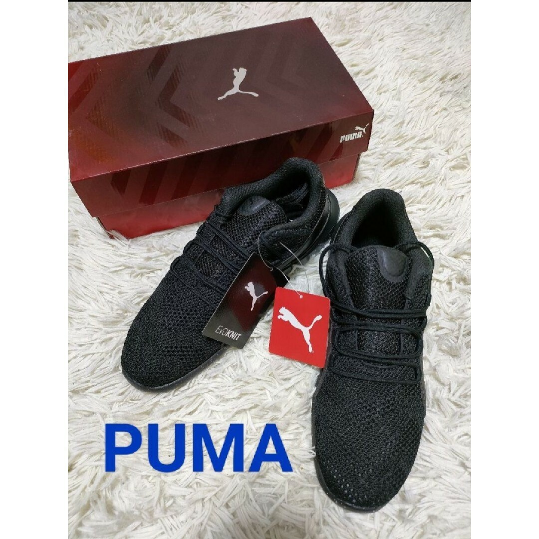 PUMA(プーマ)の新品タグ付き♡PUMAのスニーカー♡25cm メンズの靴/シューズ(スニーカー)の商品写真