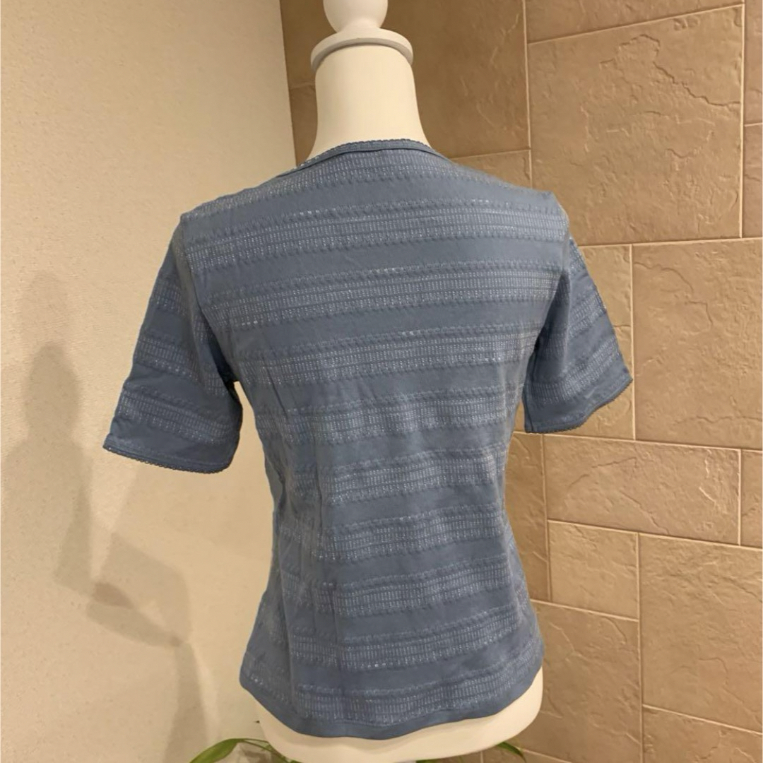 INGEBORG(インゲボルグ)のINGEBORG  水色半袖 レディースのトップス(Tシャツ(半袖/袖なし))の商品写真