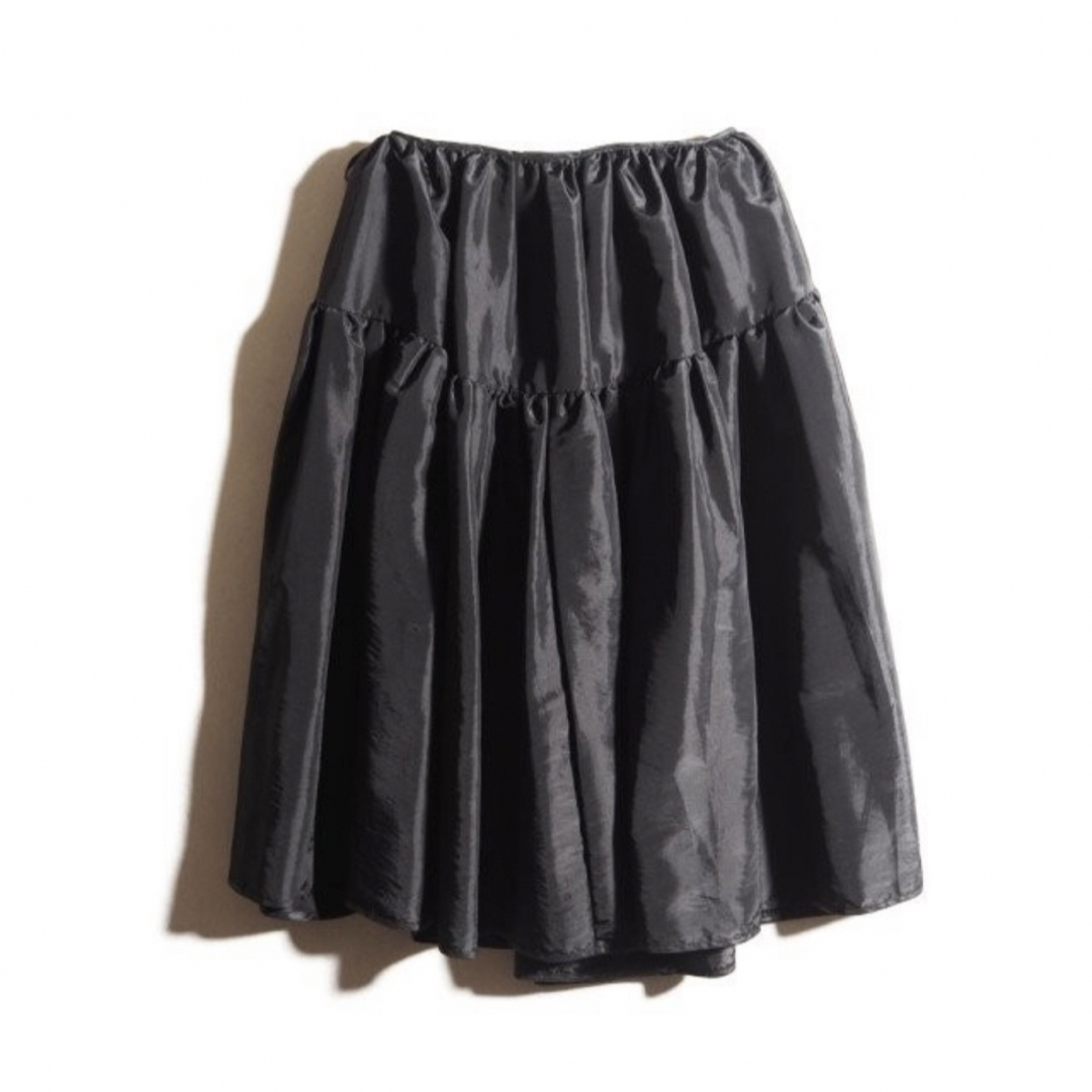 CECILIE BAHNSEN(セシリーバンセン)のCECILIE BAHNSEN セシリーバンセン　タフタボリュームフレアスカート レディースのスカート(ロングスカート)の商品写真