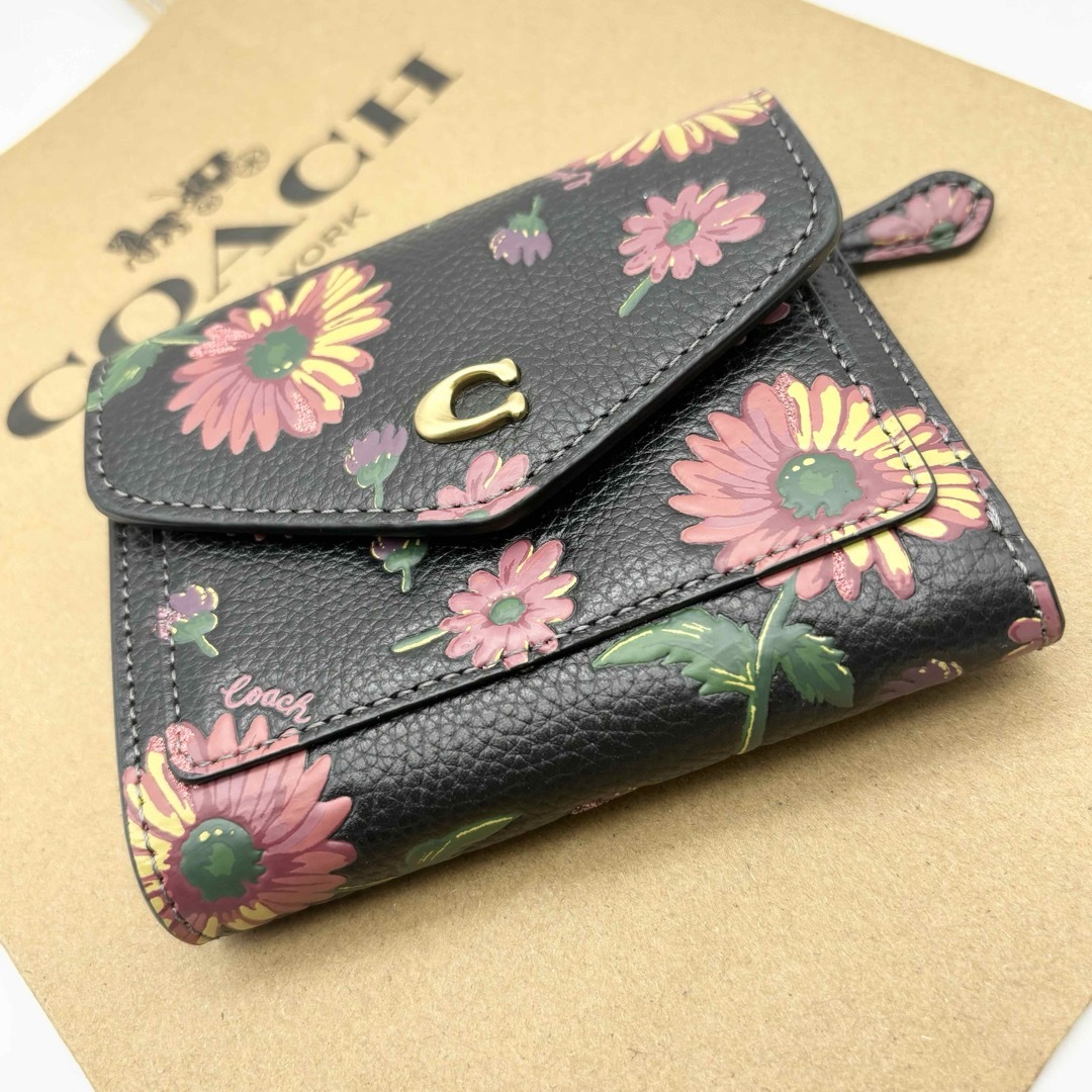 COACH(コーチ)の【COACH☆新品】ウィン スモール ウォレット・フローラル プリント！ブラック レディースのファッション小物(財布)の商品写真