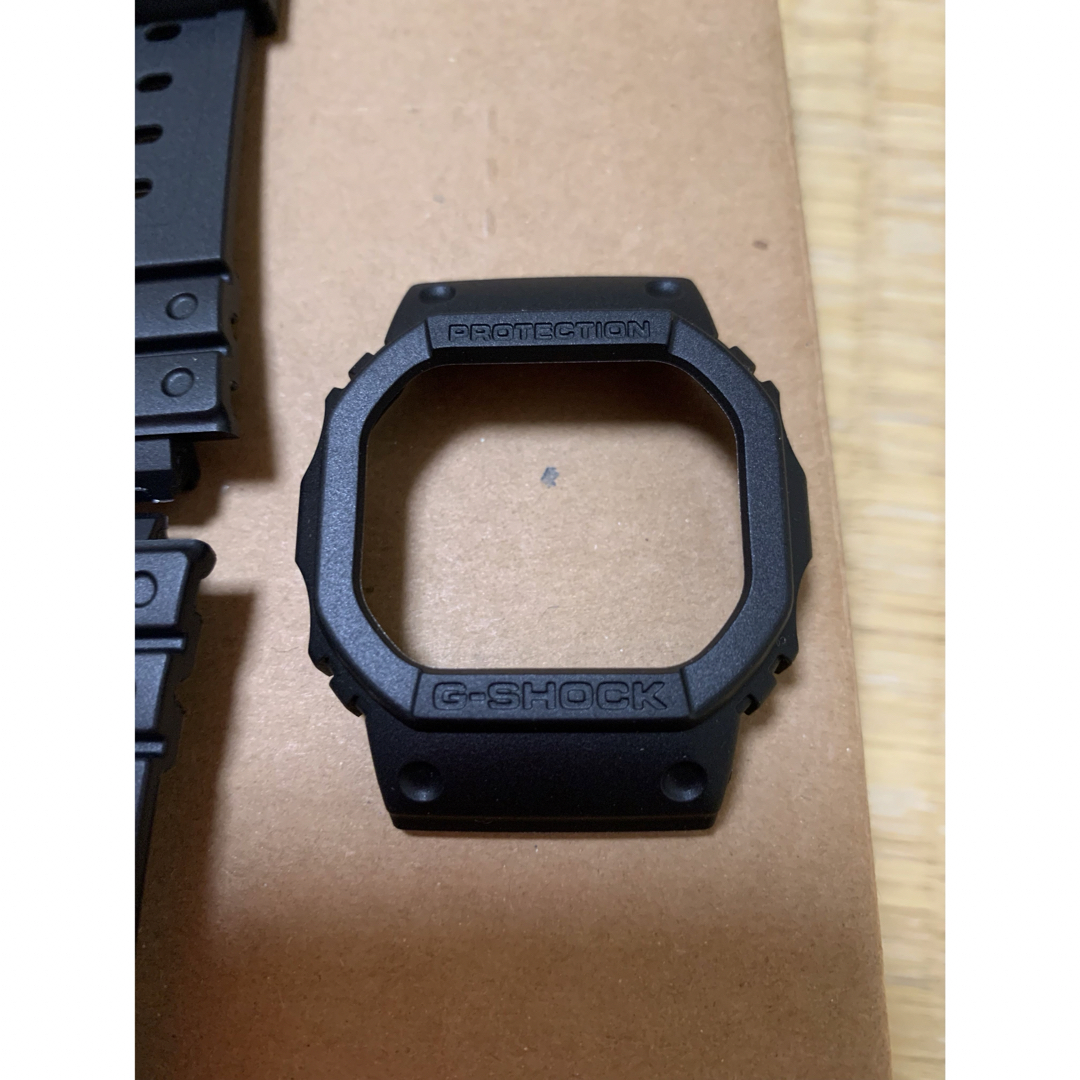 DW-5600系　ベルベゼ　ベルト　バンド　ベゼル　ブラック　黒　ELスピード メンズの時計(ラバーベルト)の商品写真